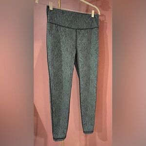 Danskin Gray Patterned Women's Leggings